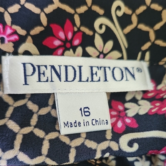 Pendleton 100% Silk Floral Print Blouse – Size 16 - Picture 6 of 7